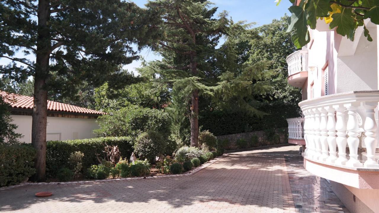 Apartmani Lili Novi Vinodolski Exterior photo