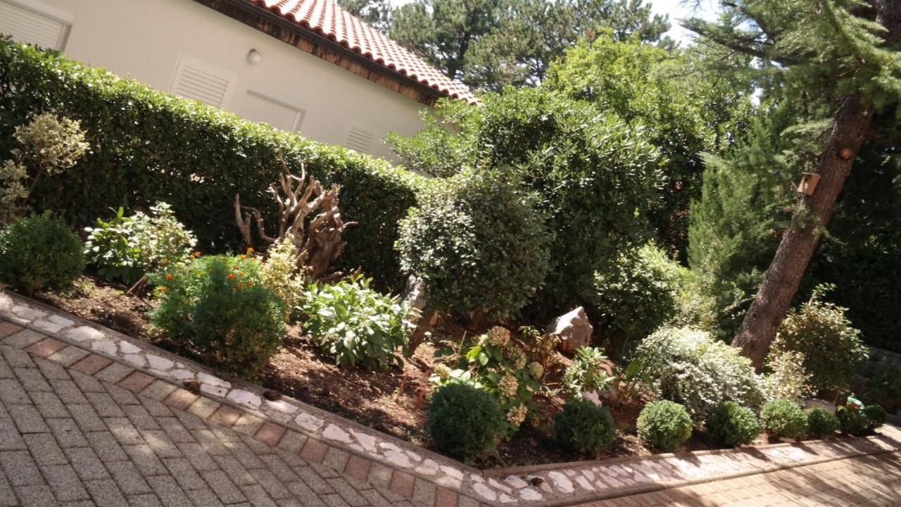 Apartmani Lili Novi Vinodolski Exterior photo