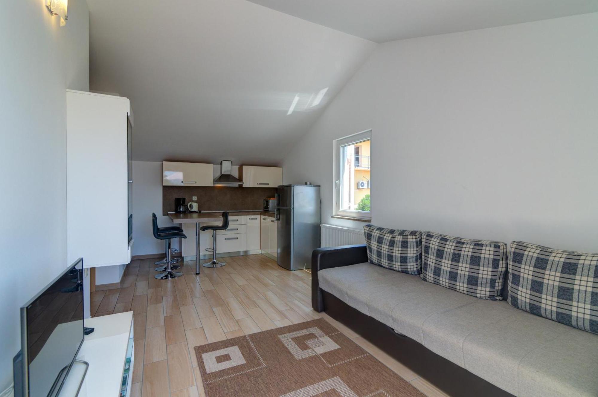 Apartmani Lili Novi Vinodolski Exterior photo