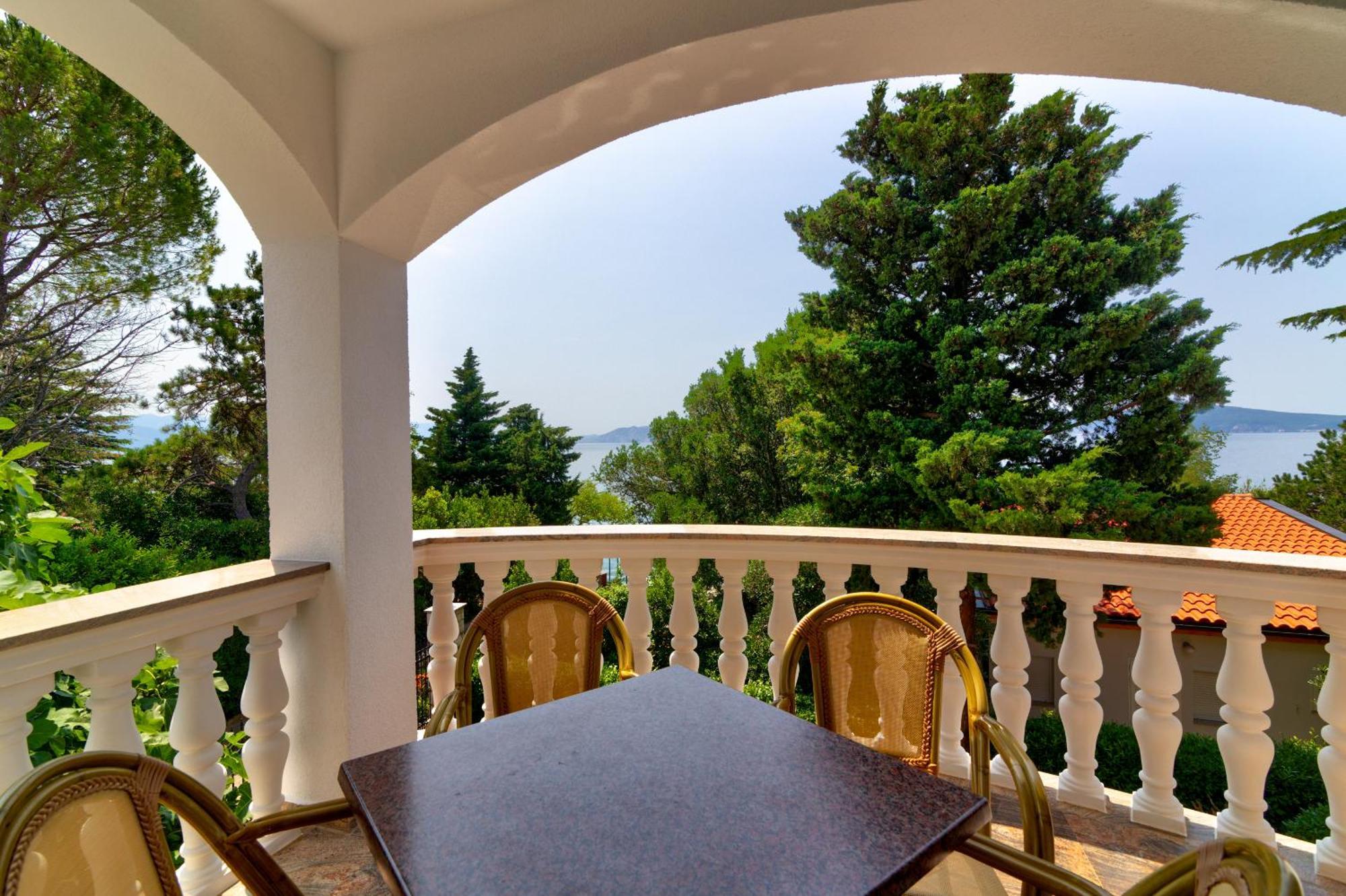 Apartmani Lili Novi Vinodolski Exterior photo