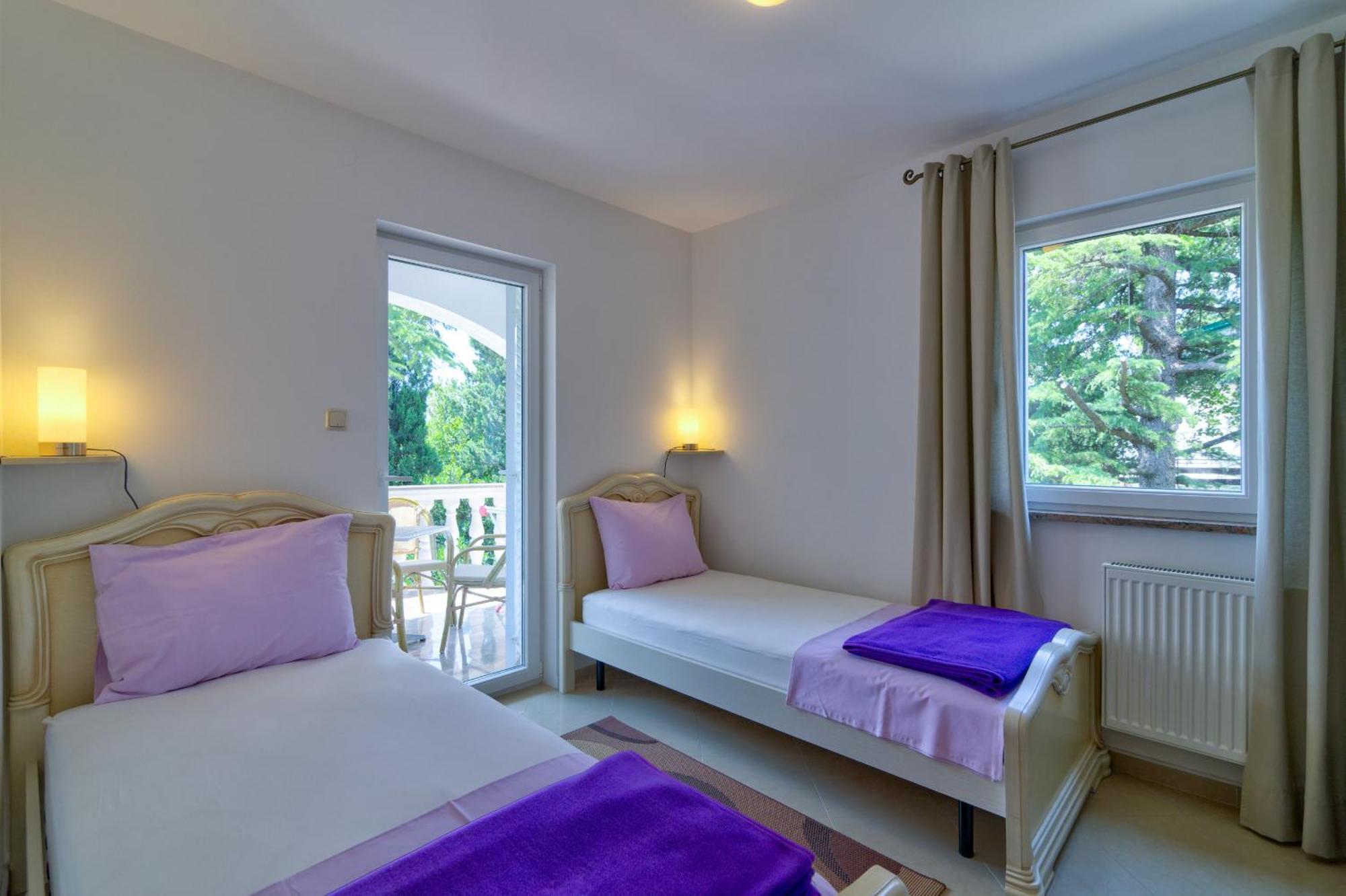Apartmani Lili Novi Vinodolski Room photo